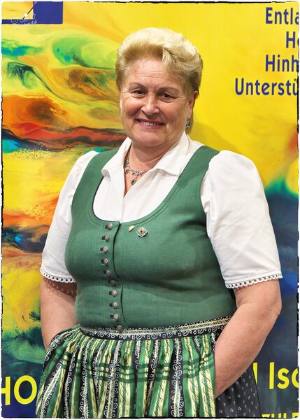 PaD77m48BzeBGClNjnES